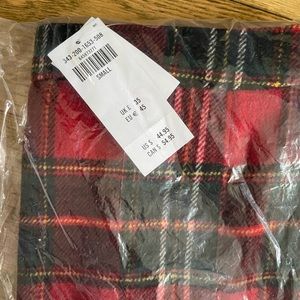 COPY - Hollister plaid skirt